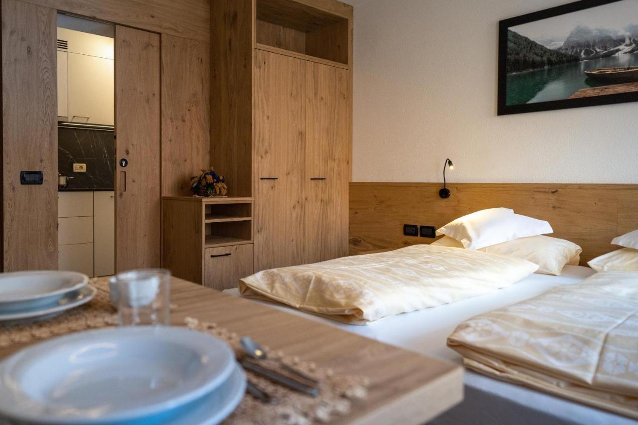 Apartments Lasteis Ла Вилла Экстерьер фото